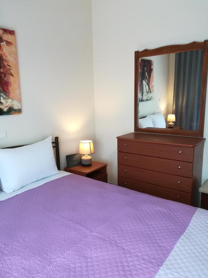 Apartment Ey Zhn Néa Khilí Eksteriør bilde