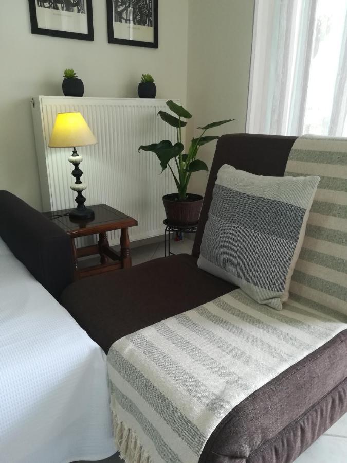 Apartment Ey Zhn Néa Khilí Eksteriør bilde